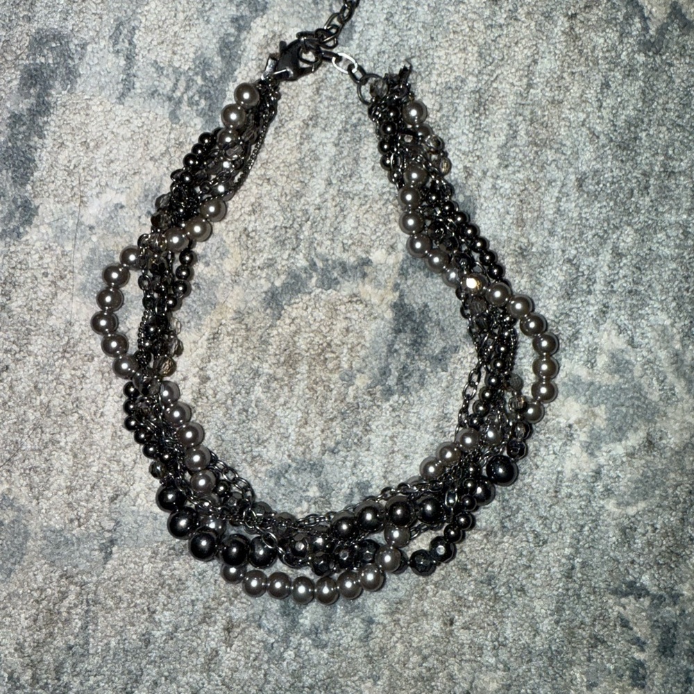 Elegant Black and Silver Beaded Necklace